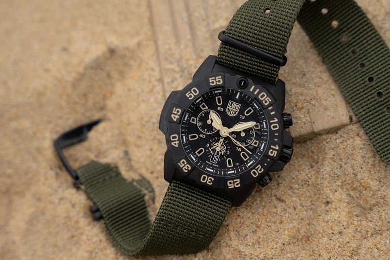 Luminox